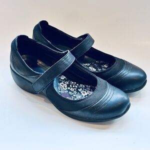 Naturalizer Mary Jane Shoes Flats Black Leather Women 9.5 Academia Comfort Work